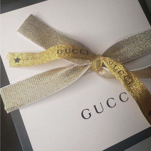 Gucci Gift Box Dustbag and Ribbon - Picture 2 of 6